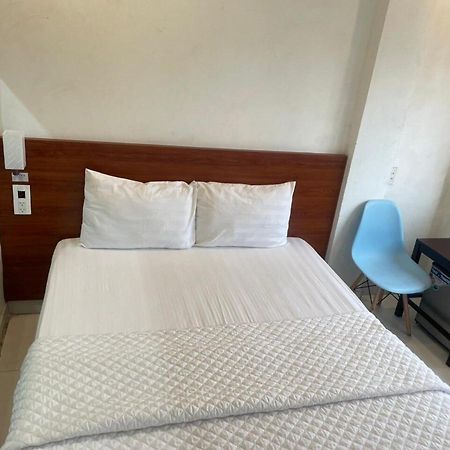 Yen Hoa Motel Hanoi Esterno foto